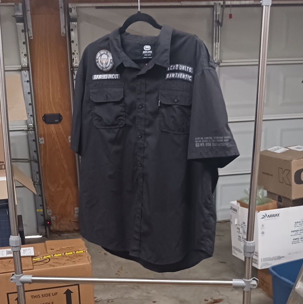 Ecko Unlimited Black Short Sleeve Shirt